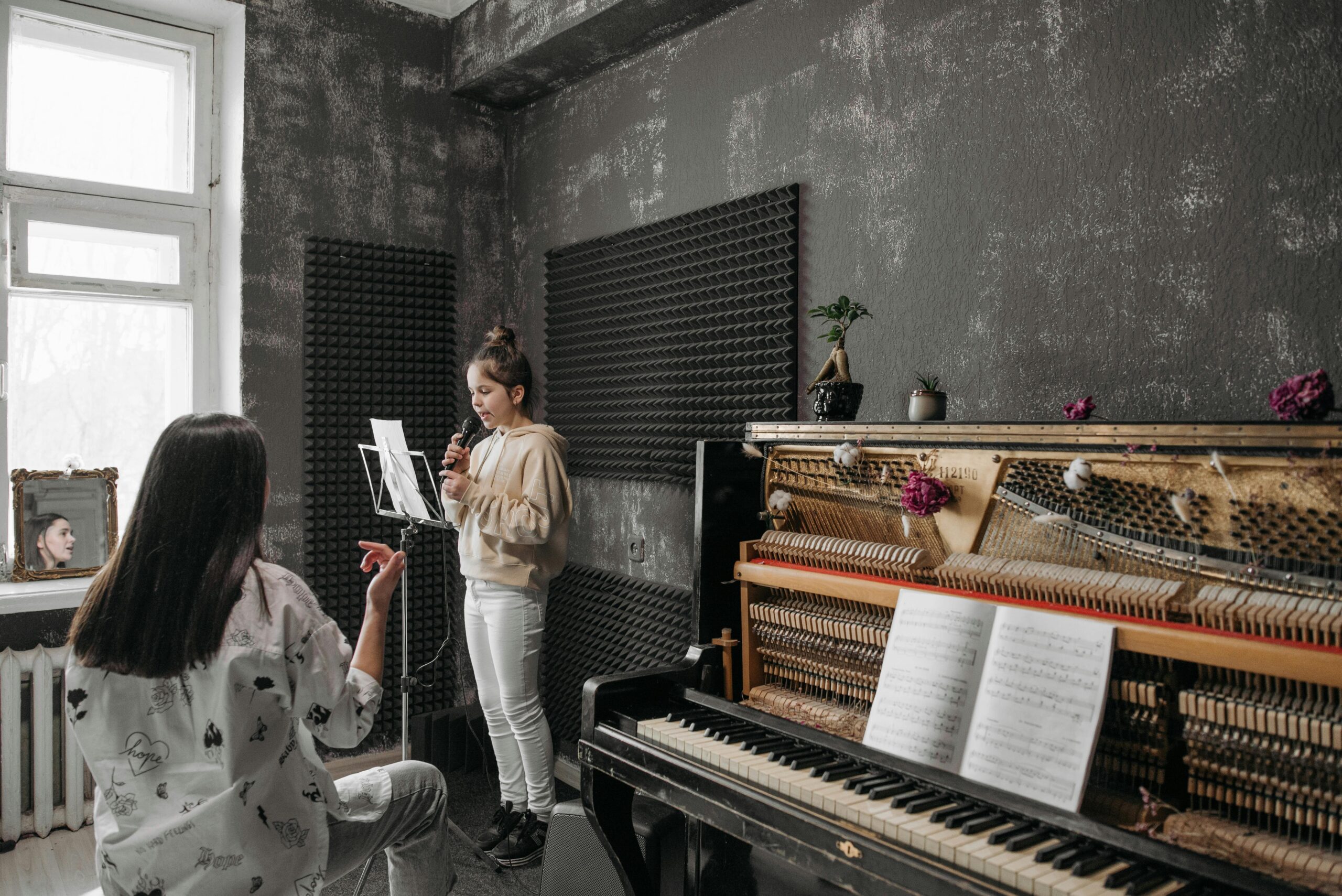 Student and teacher doing voice lessons